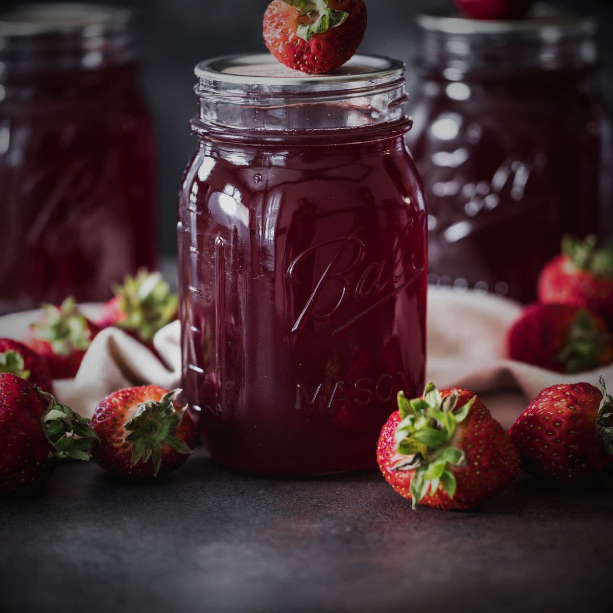 How To Make Strawberry Syrup For Canning (No Corn Syrup, No Red Dye ...